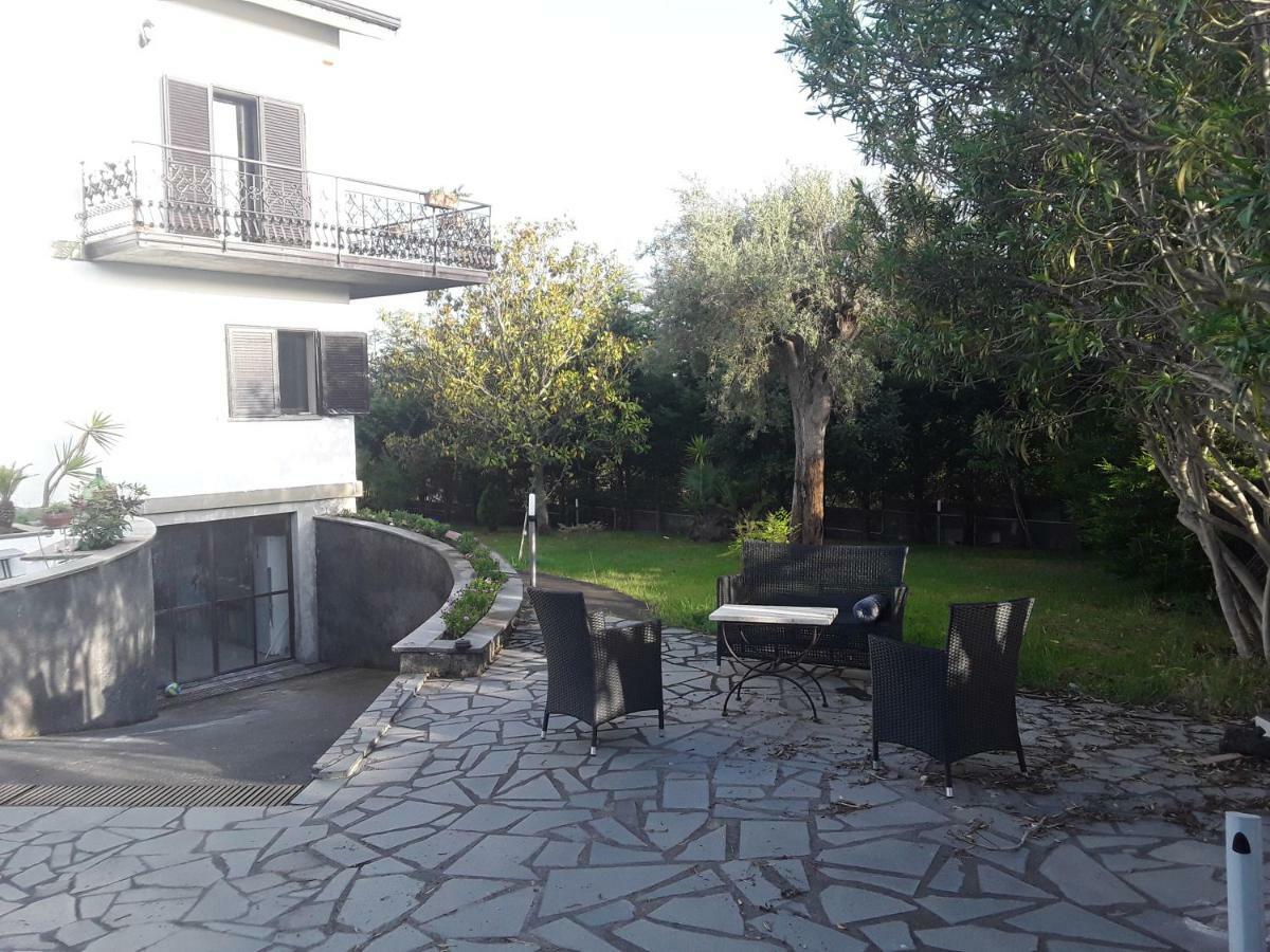 Etna Petit Relais Bed & Breakfast Nicolosi Luaran gambar